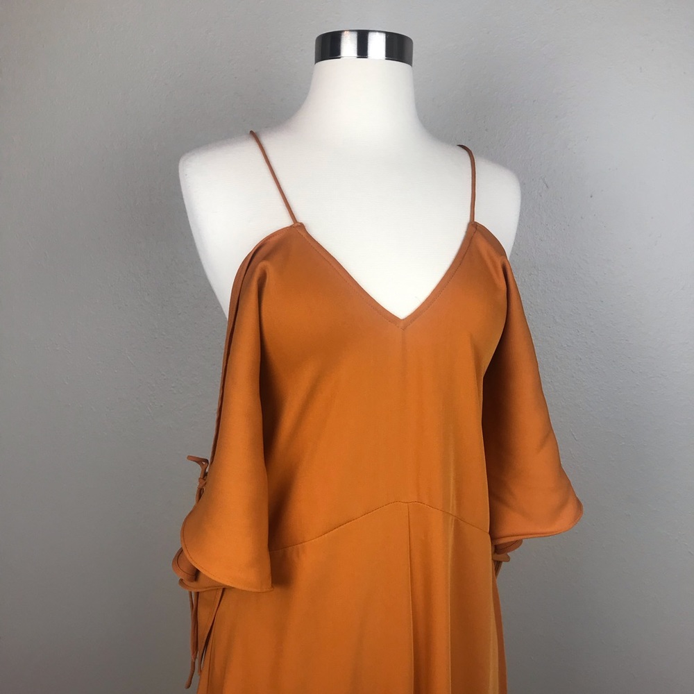 Anthro Elliatt Aurelia Cold Shoulder Jumpsuit - Picture 5 of 8